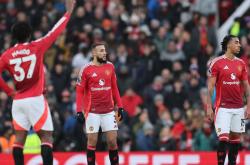 爱游戏链接-利物浦-大胜沃特福德，豪取联赛四连胜的简单介绍