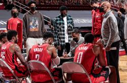 爱游戏网址-戈登海姆队遭遇主场失利，排名继续下滑的简单介绍