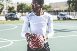 爱游戏网页版入口-上海逆转取胜，主帅赞全队表现