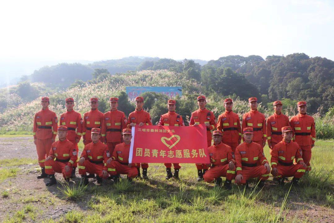 关于队内气氛融洽，团结奋战迎接挑战的信息