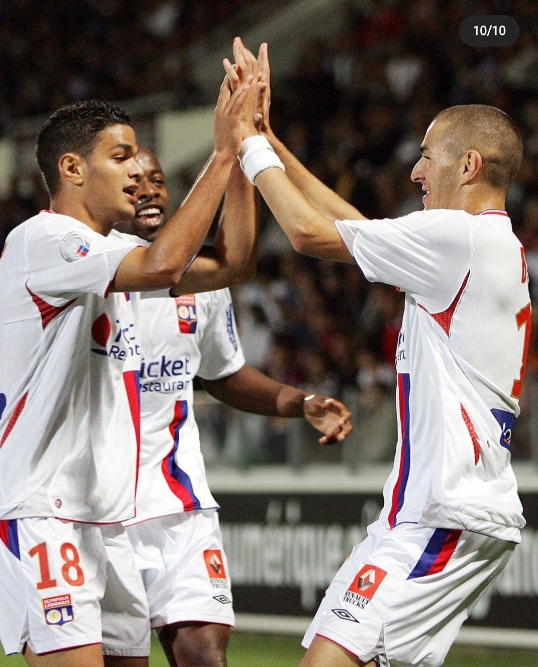 摩纳哥迎战里昂，两队实力均衡