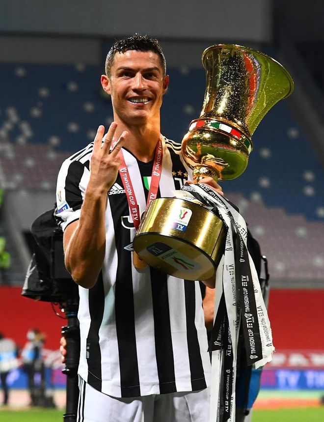 尤文图斯客场击败桑普多利亚，积分榜继续领跑的简单介绍