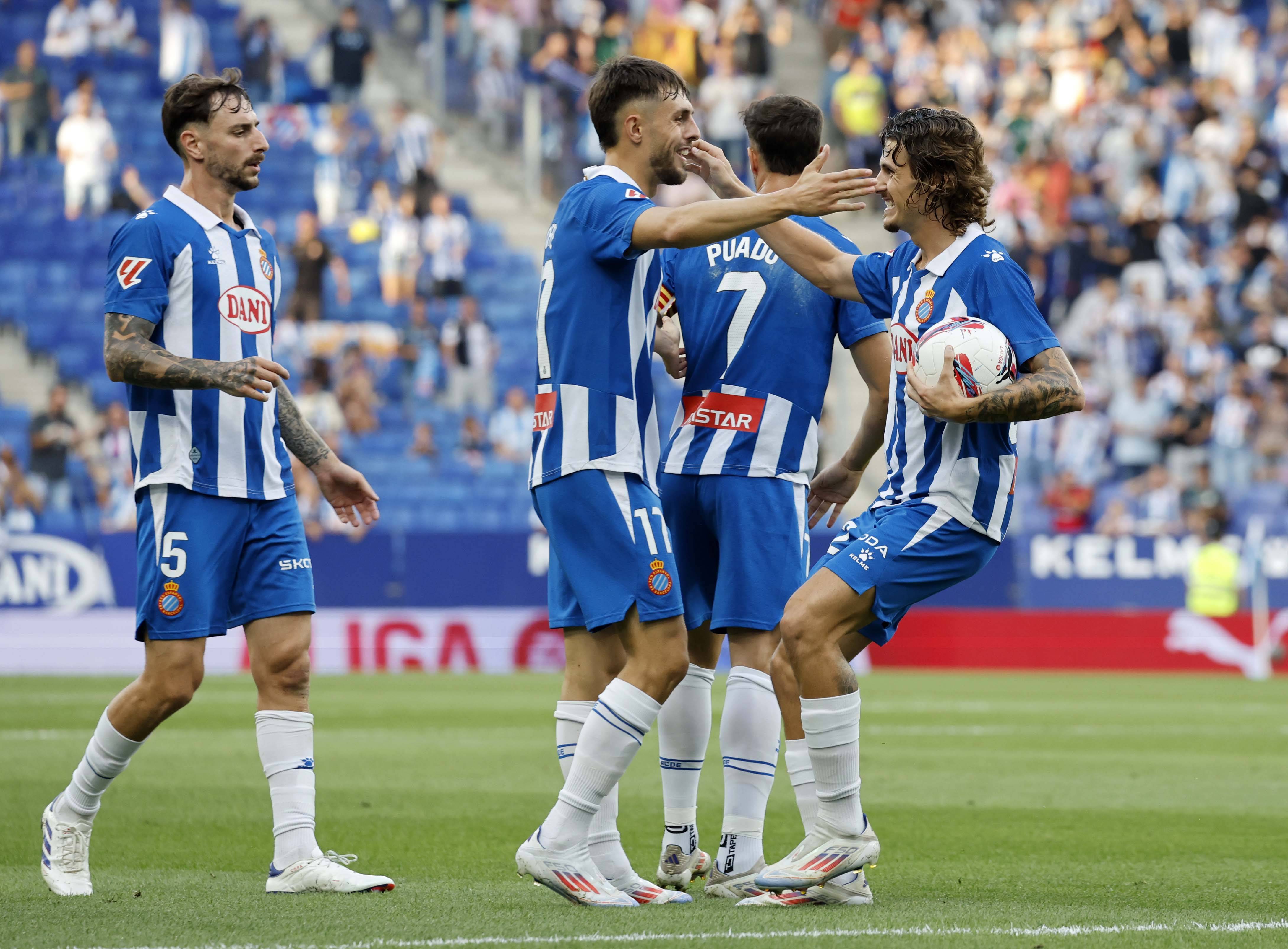 塞尔塔迎战奥萨苏纳，争夺积分